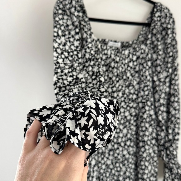 NWT & Other Stories Floral Square Neck Midi Dress Black White Double Puff Slit 2 - Picture 10 of 14